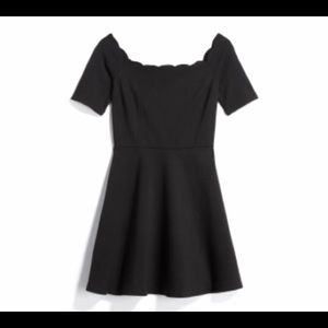 Vandalie ponte off the shoulder scallop neckline